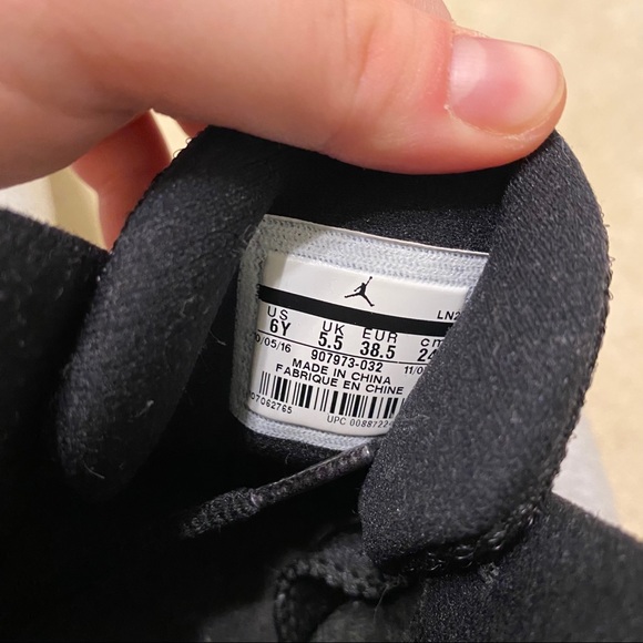 Air Jordan 12 Jumpman Pro (2018) Sneaker - Picture 8 of 8